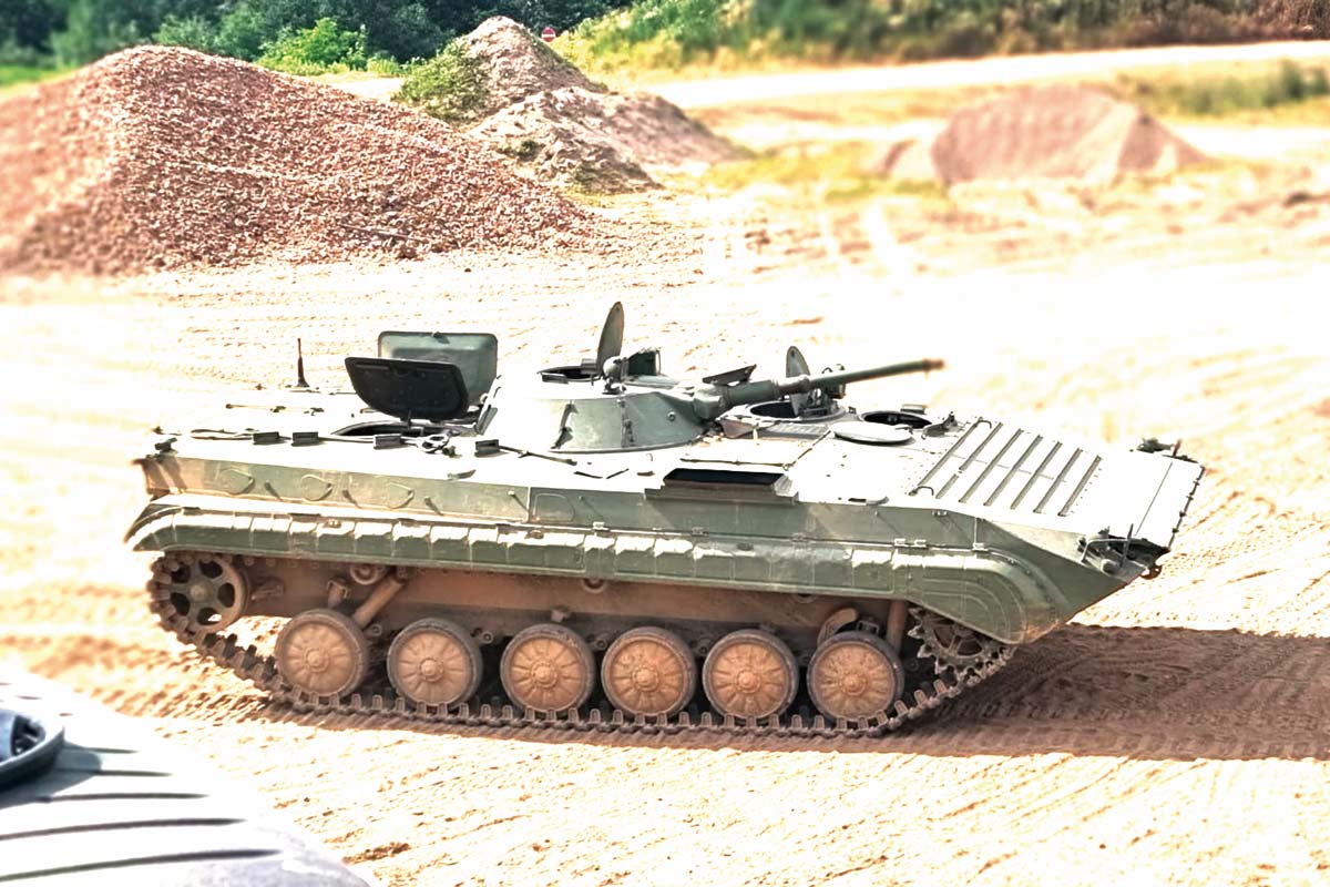 Schützenpanzer BMP 1 / OT- 90